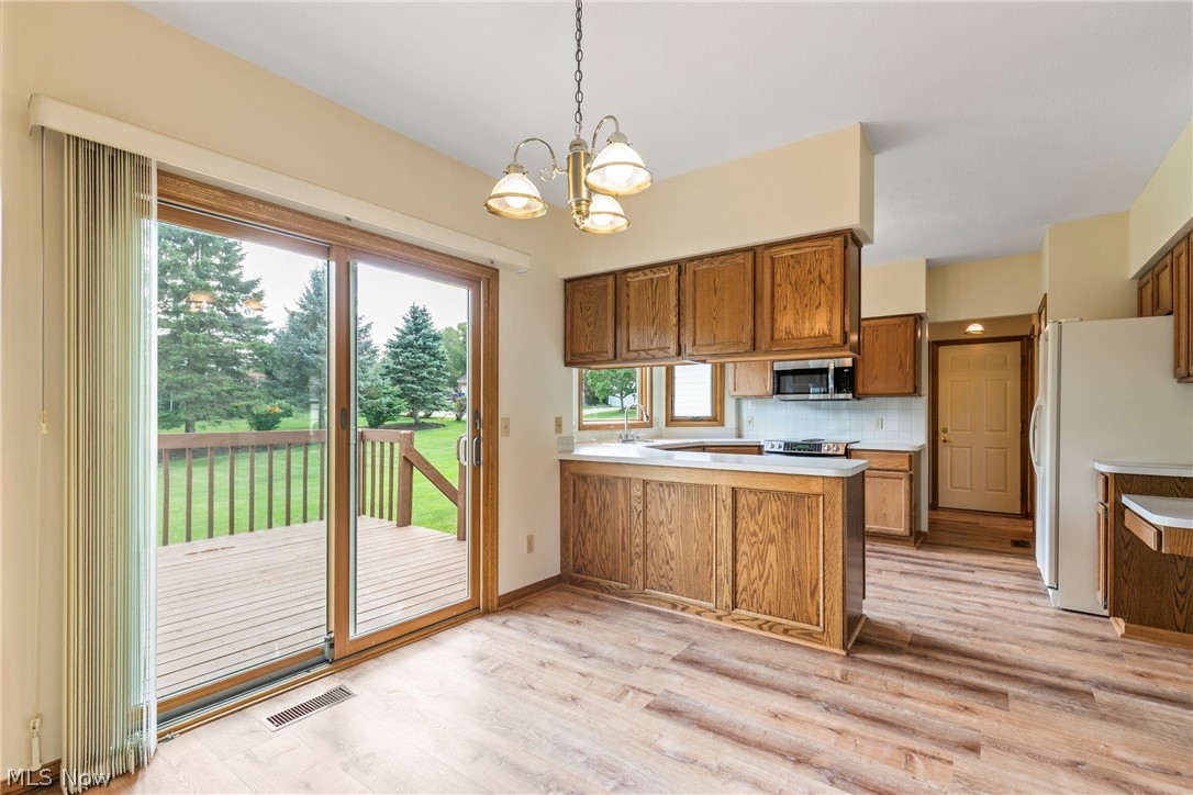 906 Southmoor Circle NE Canton OH 44721