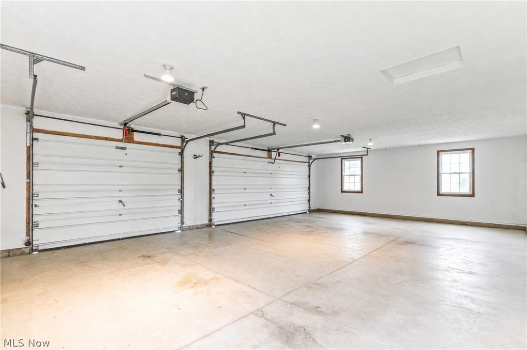 906 Southmoor Circle NE Canton OH 44721