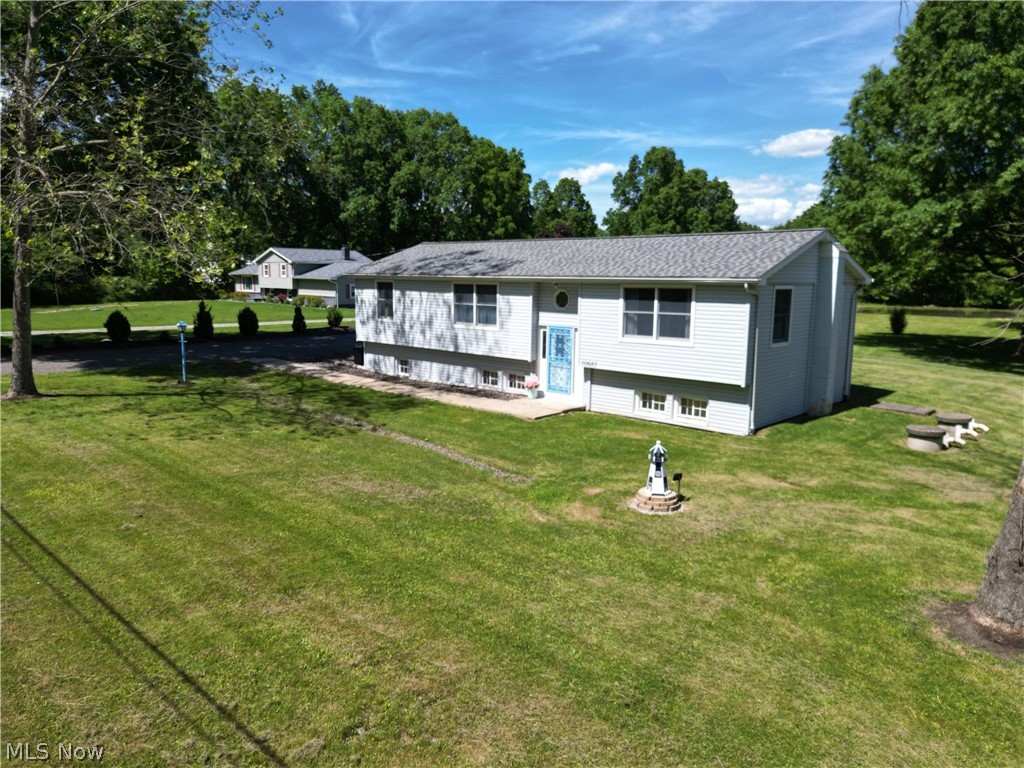 10685 Scotts Corner Road Diamond OH 44412