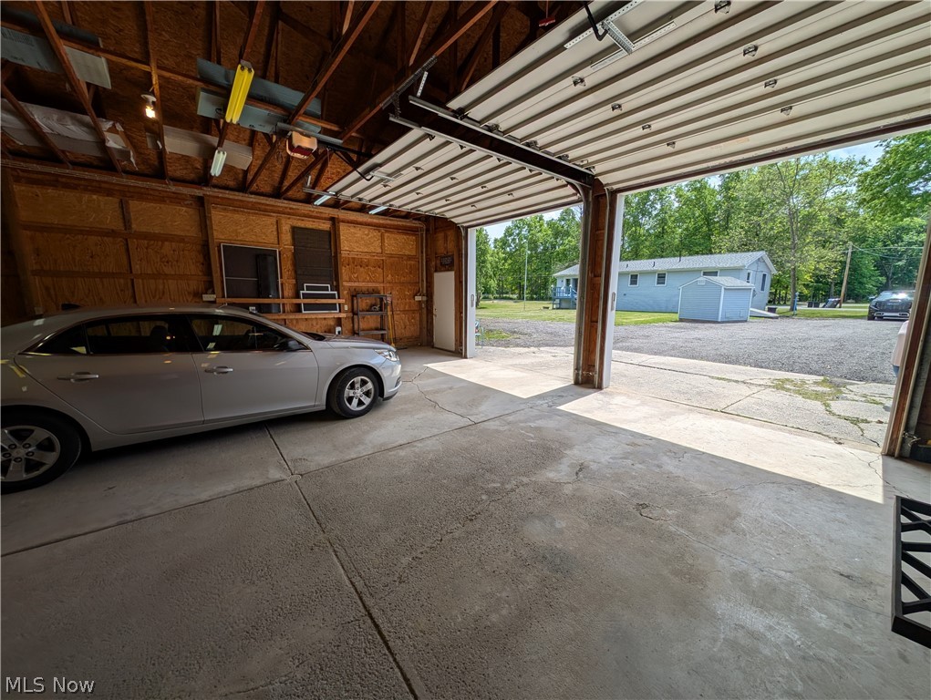 10685 Scotts Corner Road Diamond OH 44412