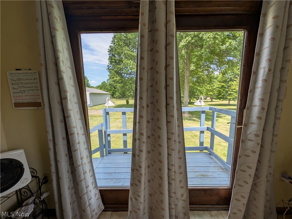 10685 Scotts Corner Road Diamond OH 44412