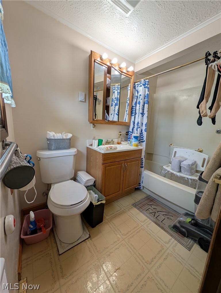 10685 Scotts Corner Road Diamond OH 44412