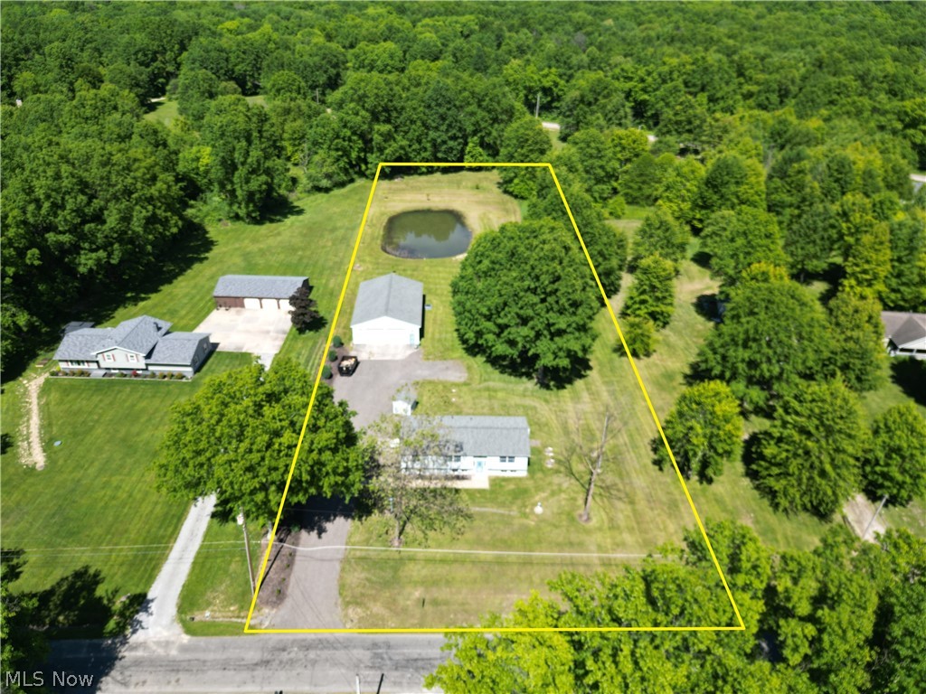 10685 Scotts Corner Road Diamond OH 44412
