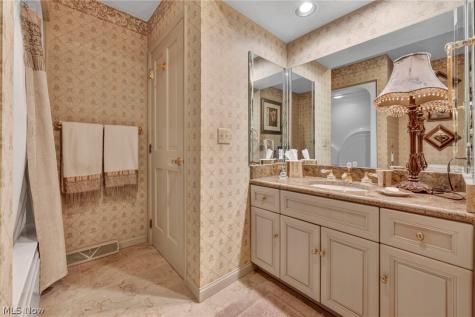 4670 Figgie Drive Willoughby OH 44094