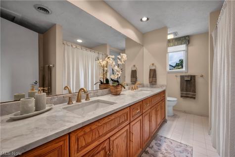 4670 Figgie Drive Willoughby OH 44094