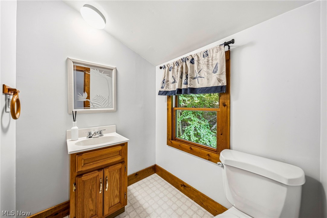 16721 Swine Creek Road Middlefield OH 44062