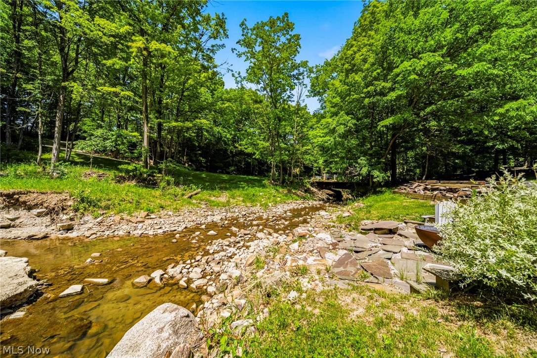 16721 Swine Creek Road Middlefield OH 44062