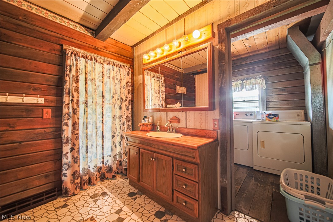 927 Township Road 2408 Perrysville OH 44864