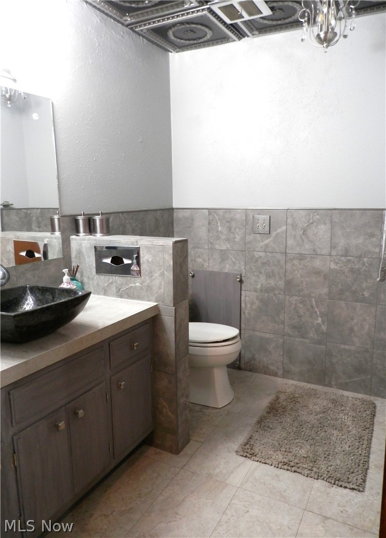 37370 Windy Hill Lane Solon OH 44139