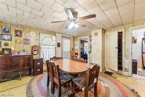 83 E Main Street Seville OH 44273