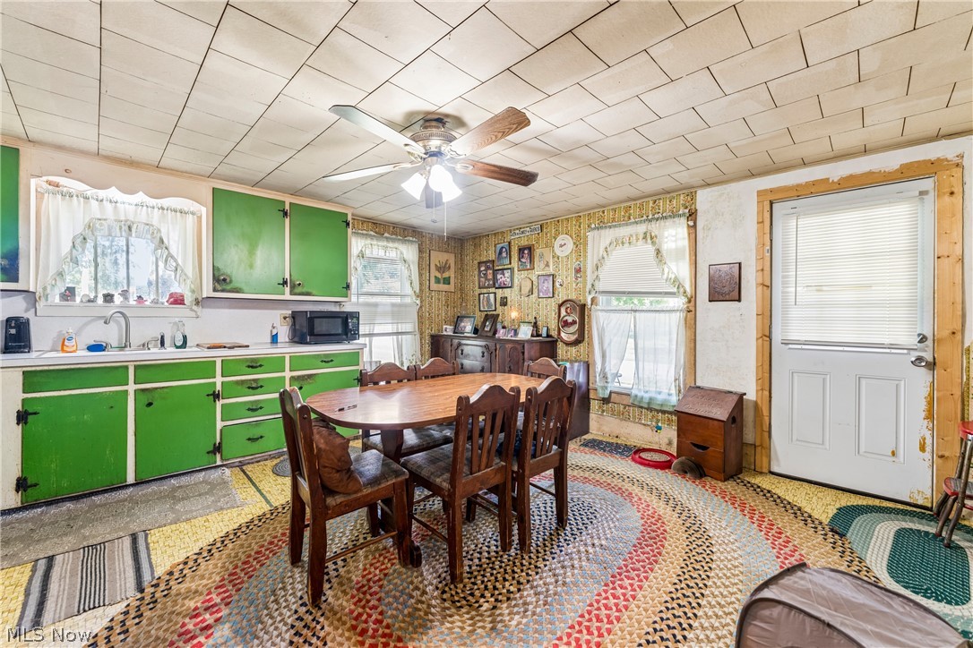 83 E Main Street Seville OH 44273
