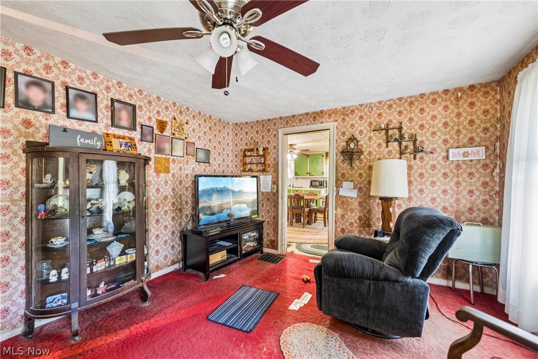 83 E Main Street Seville OH 44273