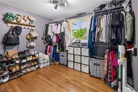 46785 Middle Ridge Road Amherst OH 44001