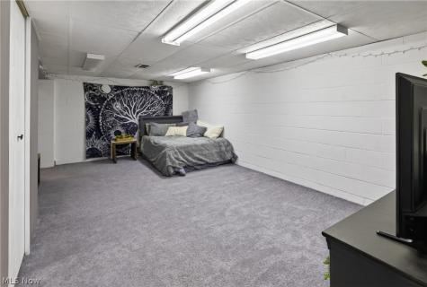 46785 Middle Ridge Road Amherst OH 44001