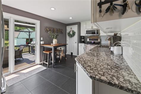 46785 Middle Ridge Road Amherst OH 44001