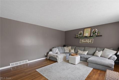 46785 Middle Ridge Road Amherst OH 44001