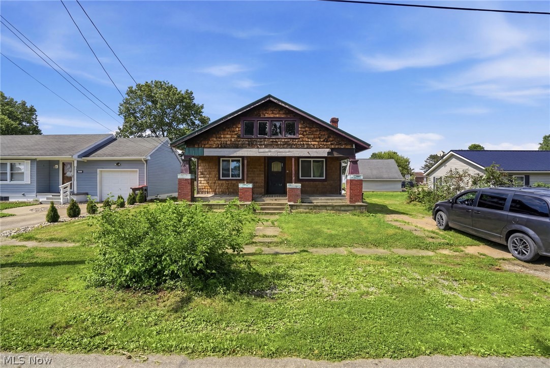 112 4th Street Frazeysburg OH 43822