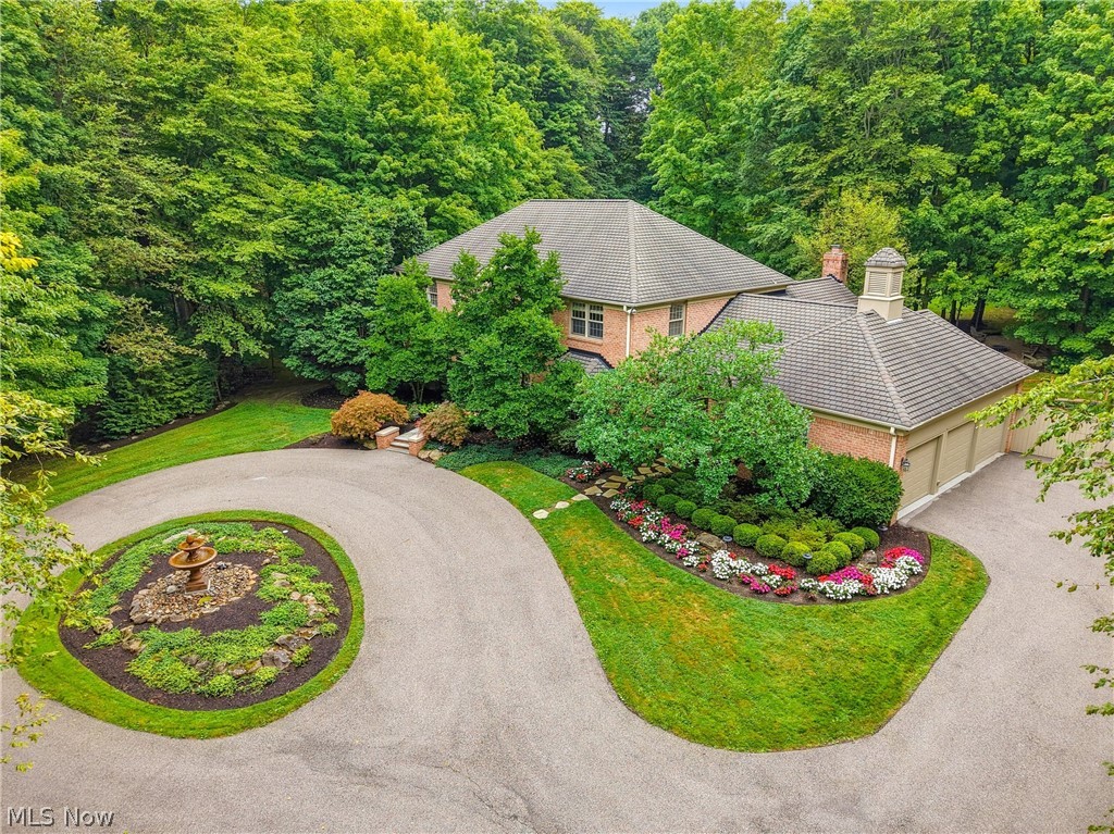 15265 Suffolk Lane Chagrin Falls OH 44022