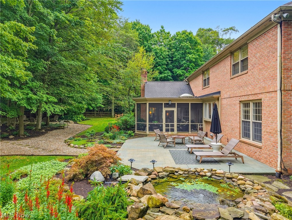 15265 Suffolk Lane Chagrin Falls OH 44022