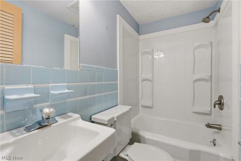 2208 Cleveland Road Wooster OH 44691