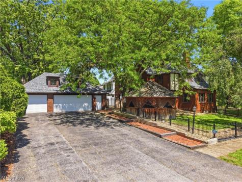 2208 Cleveland Road Wooster OH 44691
