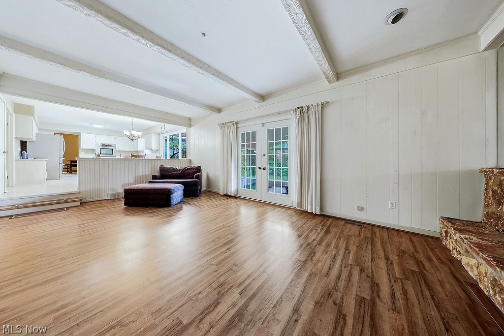 6982 Carol Drive Independence OH 44131