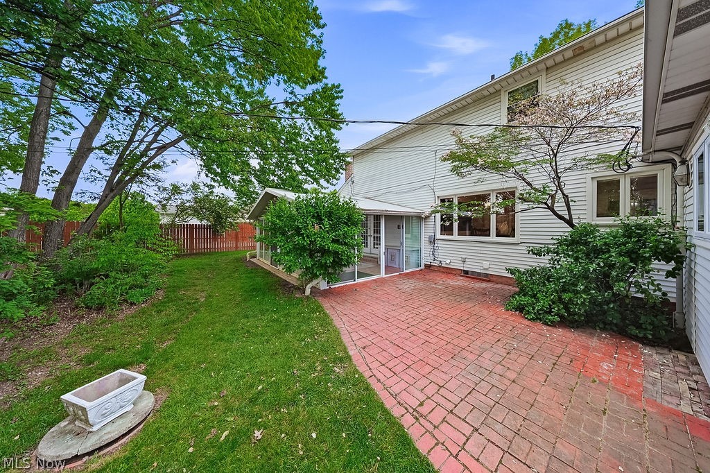 6982 Carol Drive Independence OH 44131