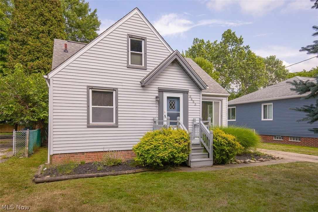 6453 W 130th Street Parma Heights OH 44130