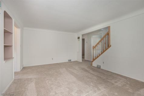 6453 W 130th Street Parma Heights OH 44130