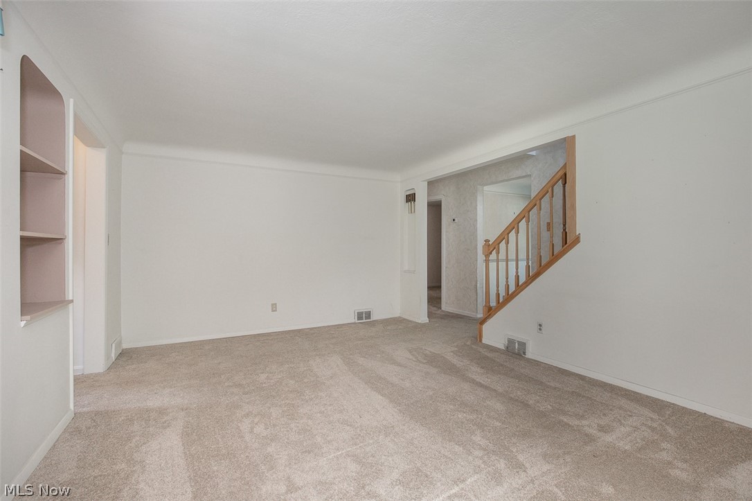 6453 W 130th Street Parma Heights OH 44130