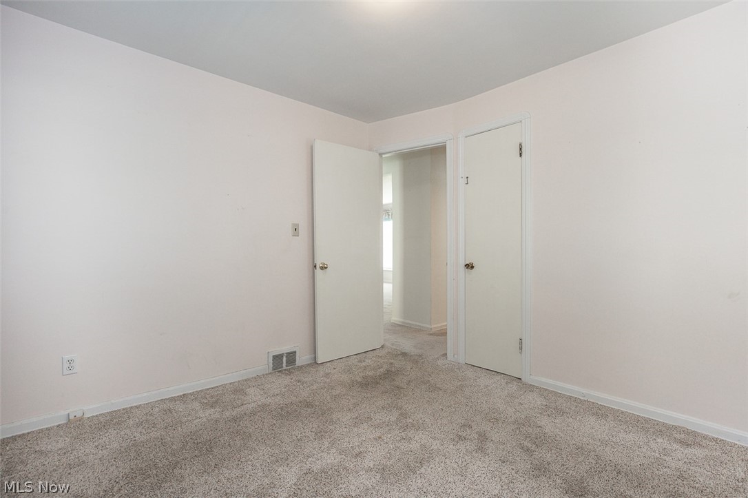 6453 W 130th Street Parma Heights OH 44130