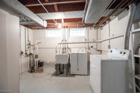 6453 W 130th Street Parma Heights OH 44130