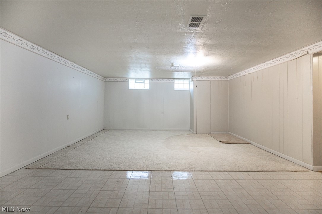 6453 W 130th Street Parma Heights OH 44130