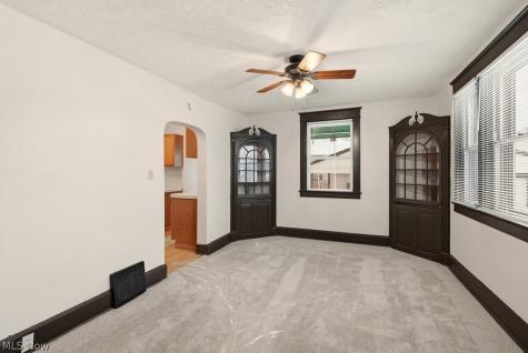 1899 Hillside Terrace Akron OH 44305