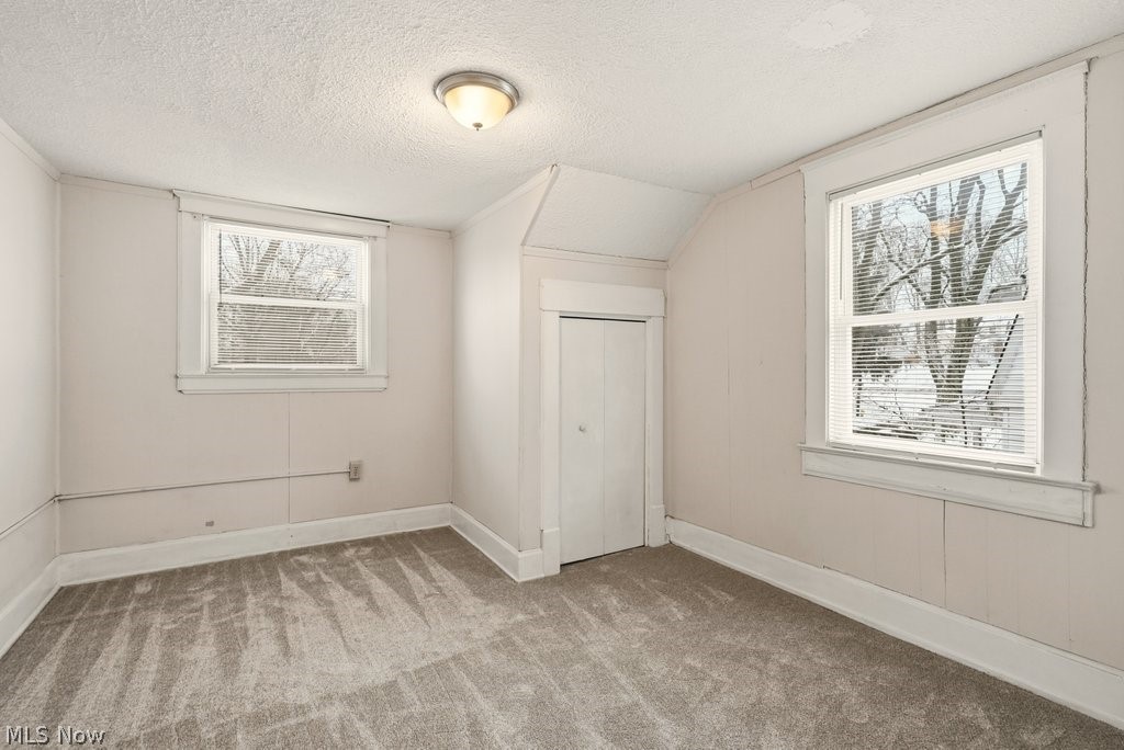 1899 Hillside Terrace Akron OH 44305