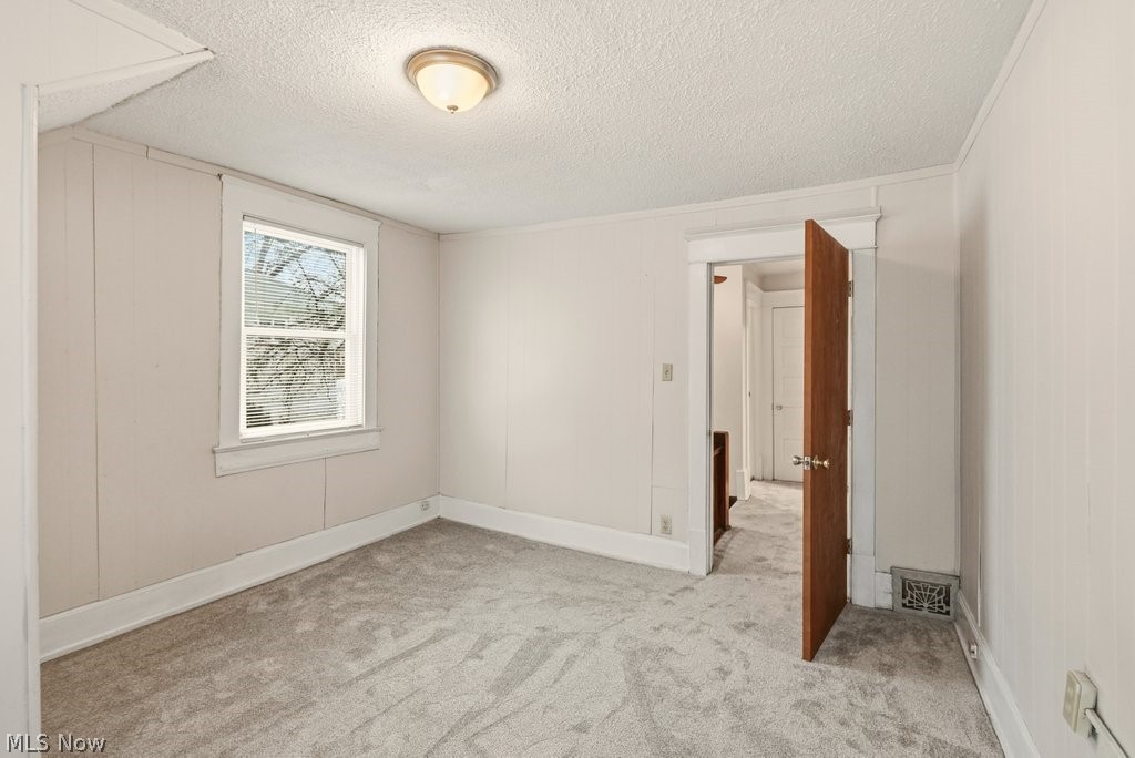 1899 Hillside Terrace Akron OH 44305