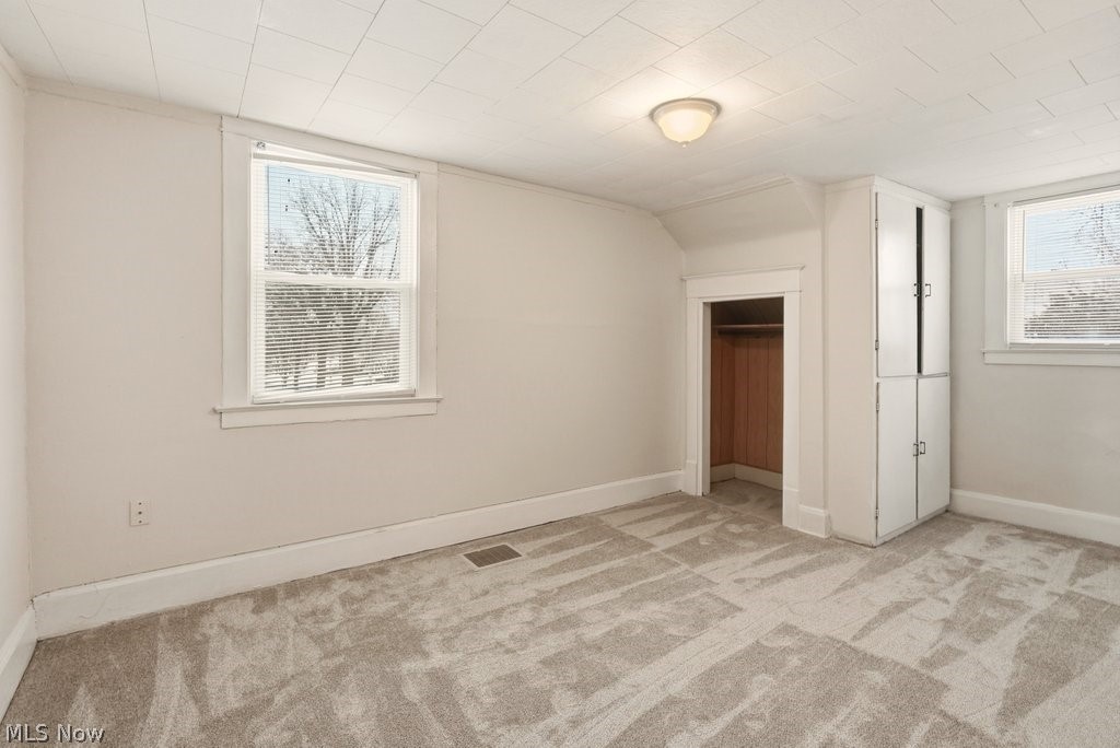 1899 Hillside Terrace Akron OH 44305