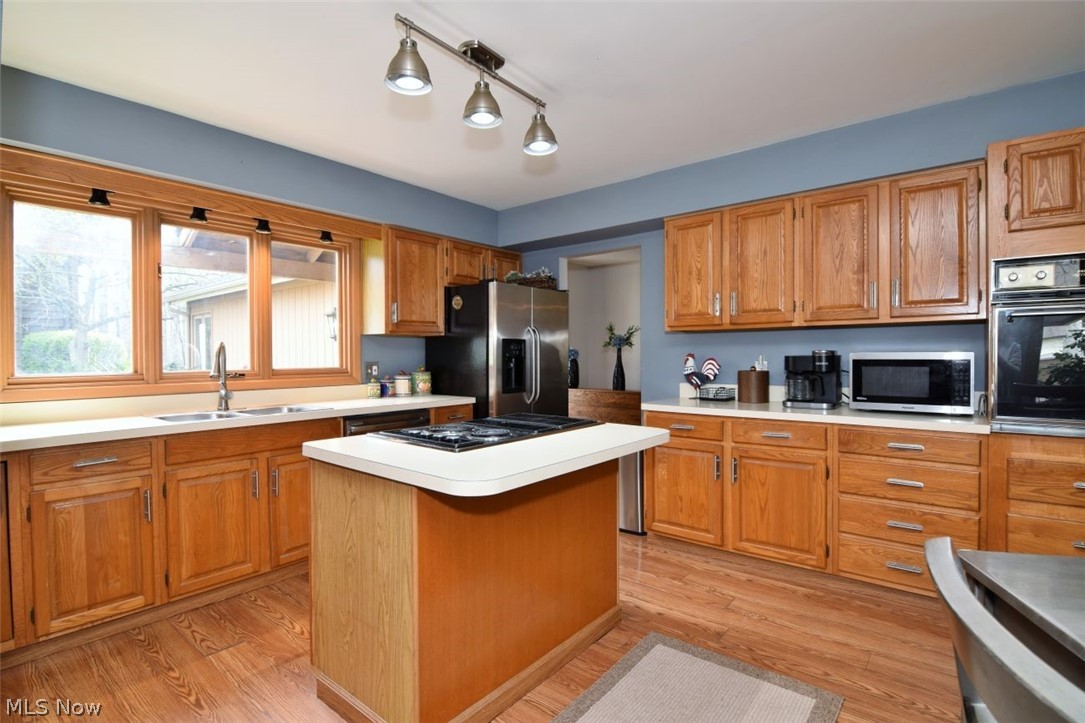 6470 Woodhawk Drive Mayfield Heights OH 44124