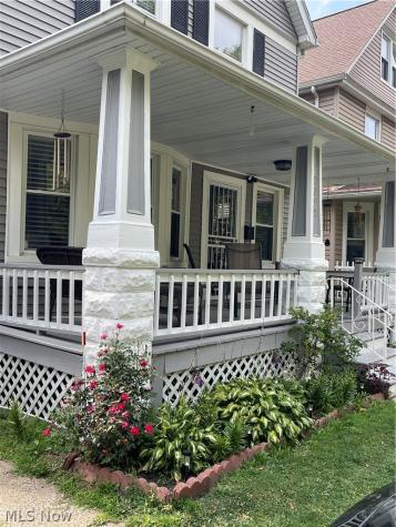 2092 W 87th Street Cleveland OH 44102
