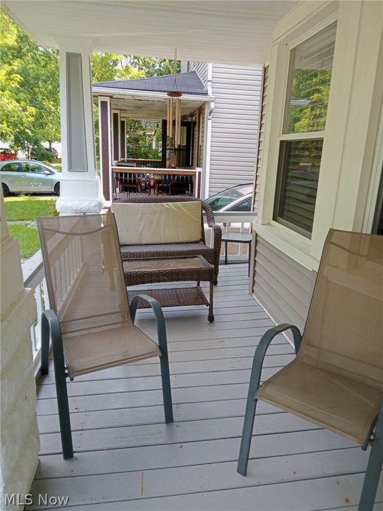 2092 W 87th Street Cleveland OH 44102