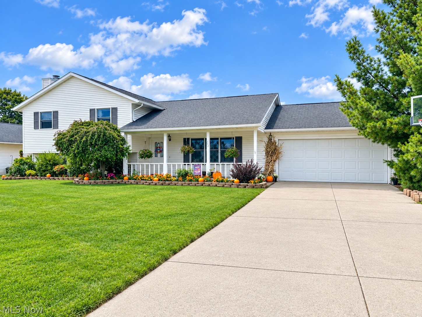 442 Berry Ridge Drive Amherst OH 44001