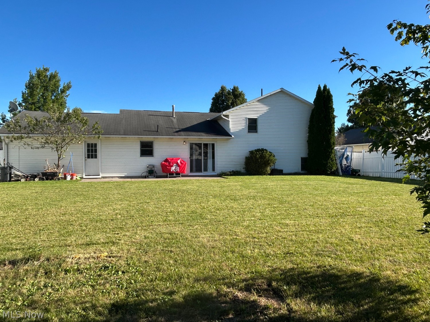 442 Berry Ridge Drive Amherst OH 44001