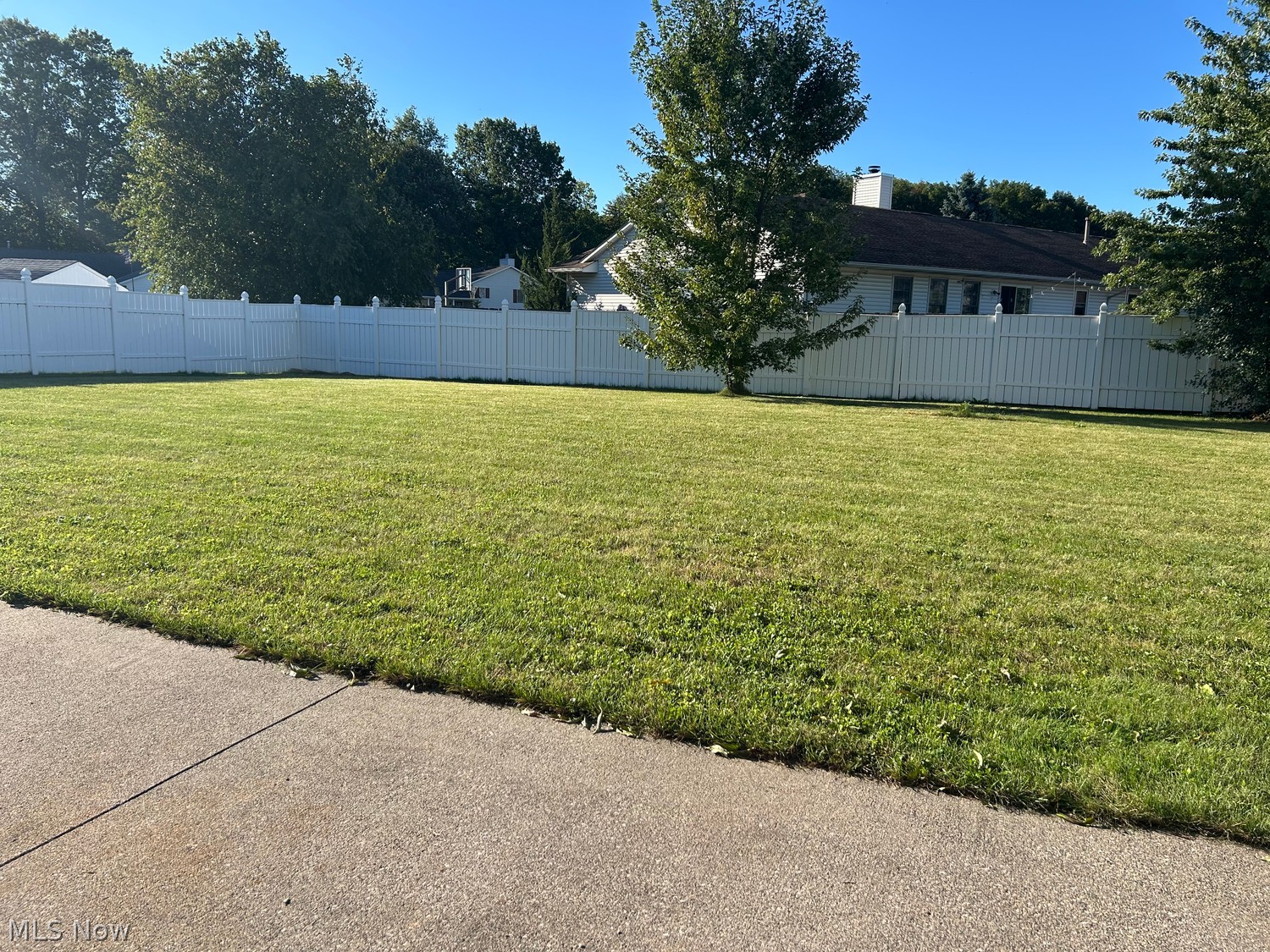 442 Berry Ridge Drive Amherst OH 44001