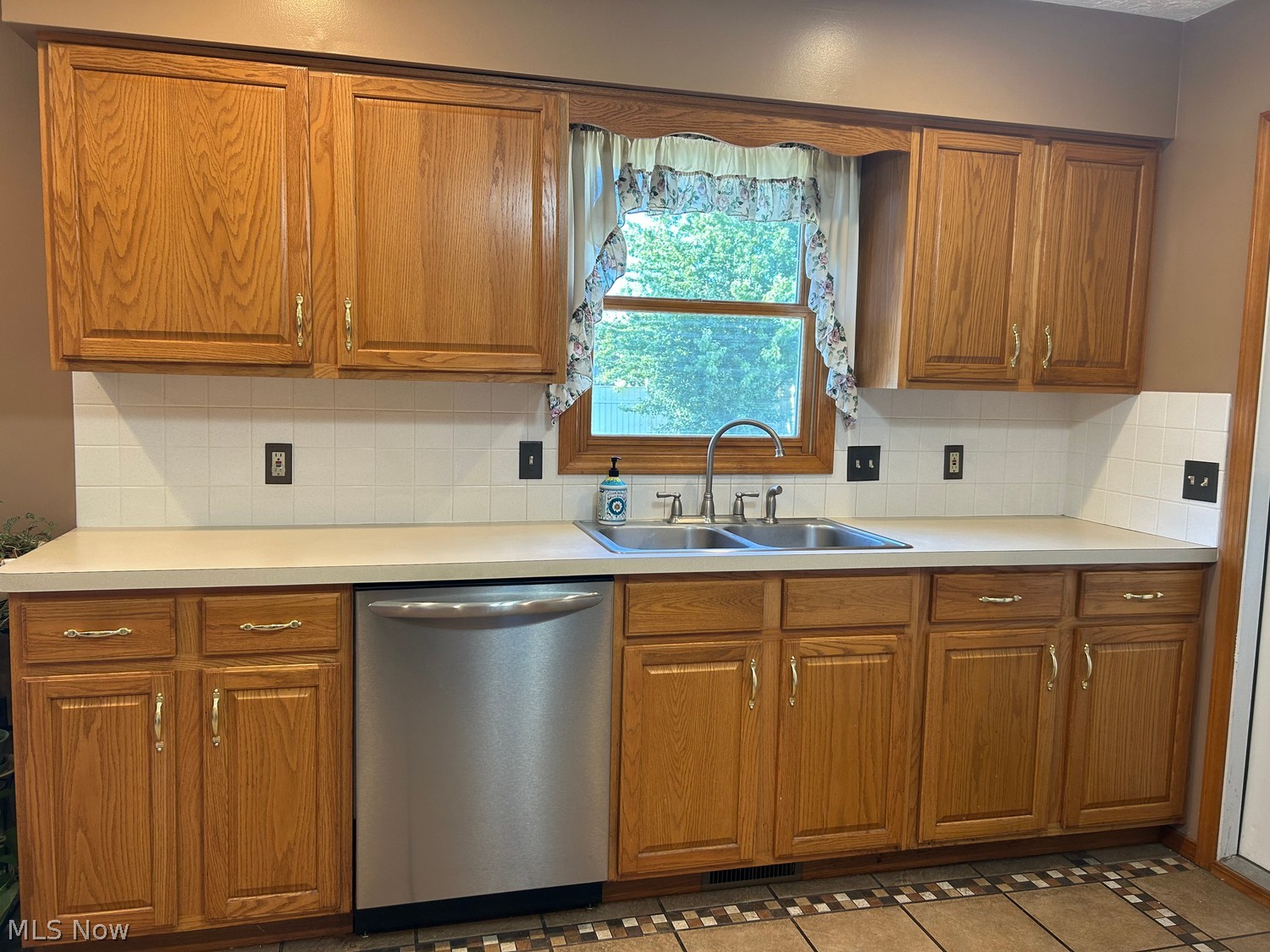 442 Berry Ridge Drive Amherst OH 44001