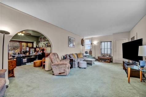 2205 Grandview Avenue Cleveland Heights OH 44106