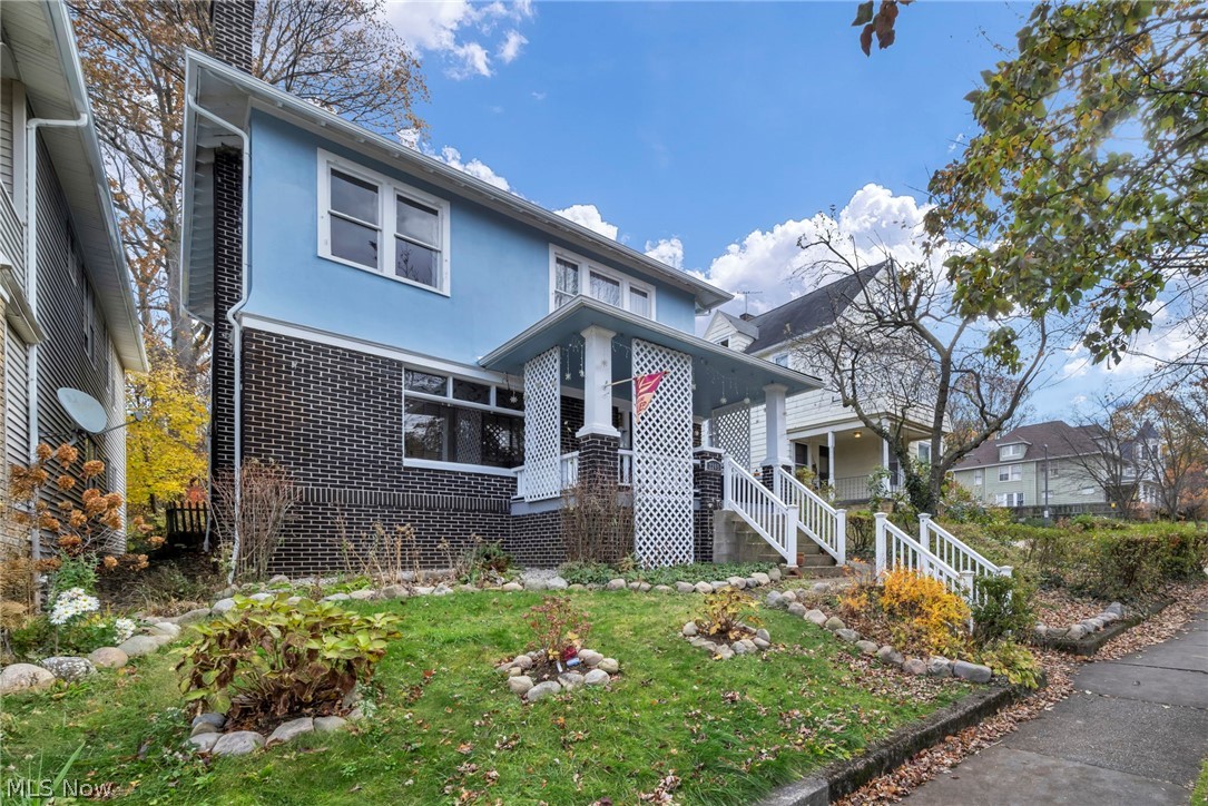 2205 Grandview Avenue Cleveland Heights OH 44106