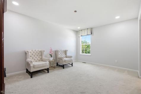 9313 W Hampton Drive North Royalton OH 44133