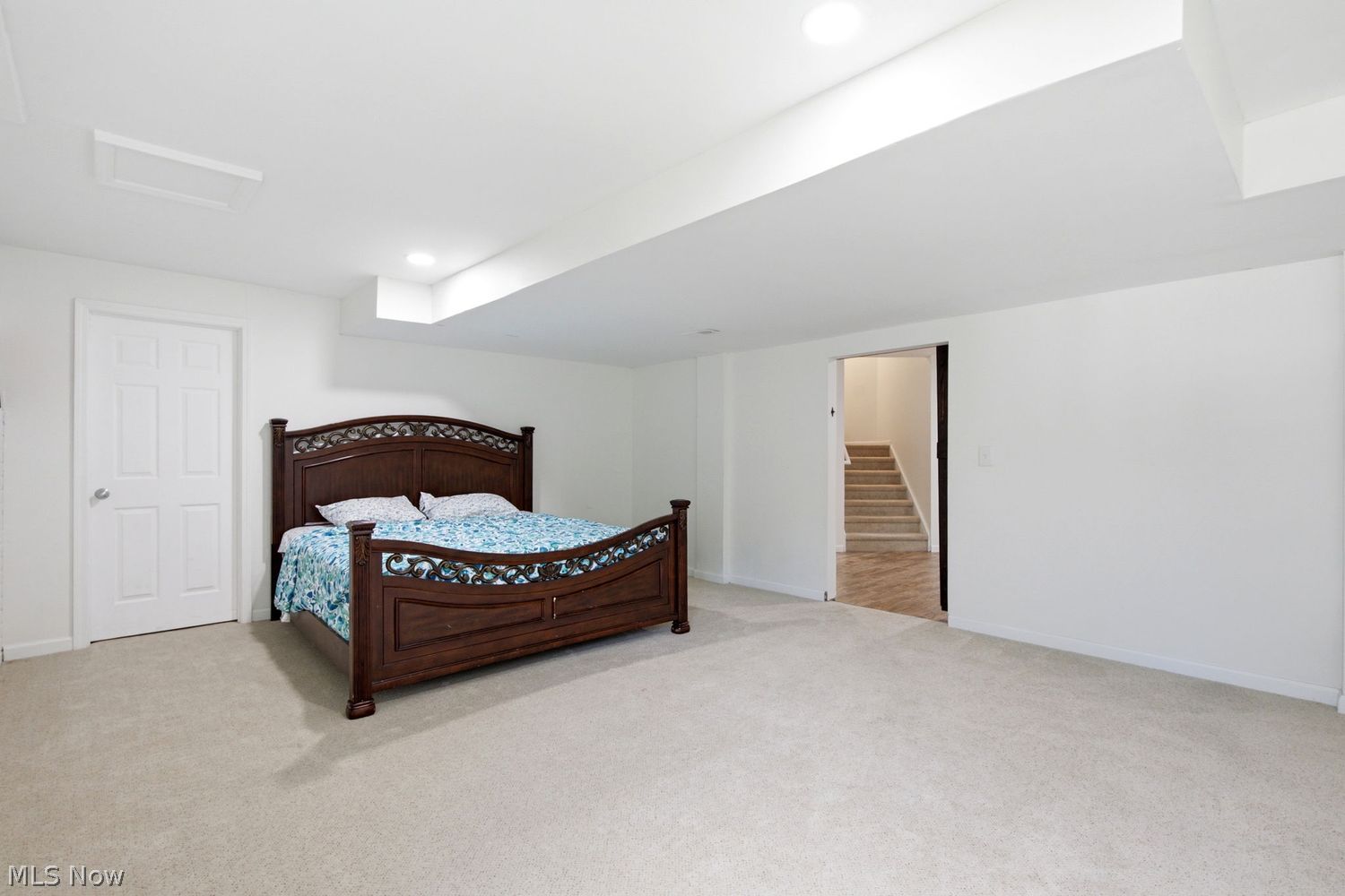 9313 W Hampton Drive North Royalton OH 44133