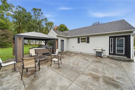 7179 Darrow Road Hudson OH 44236