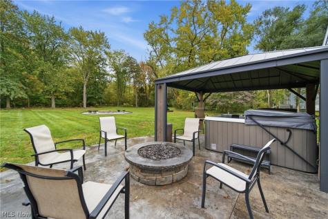 7179 Darrow Road Hudson OH 44236